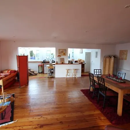 Atelier 1 Comfortable *