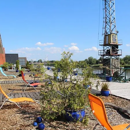 Atelier 1 Comfortable